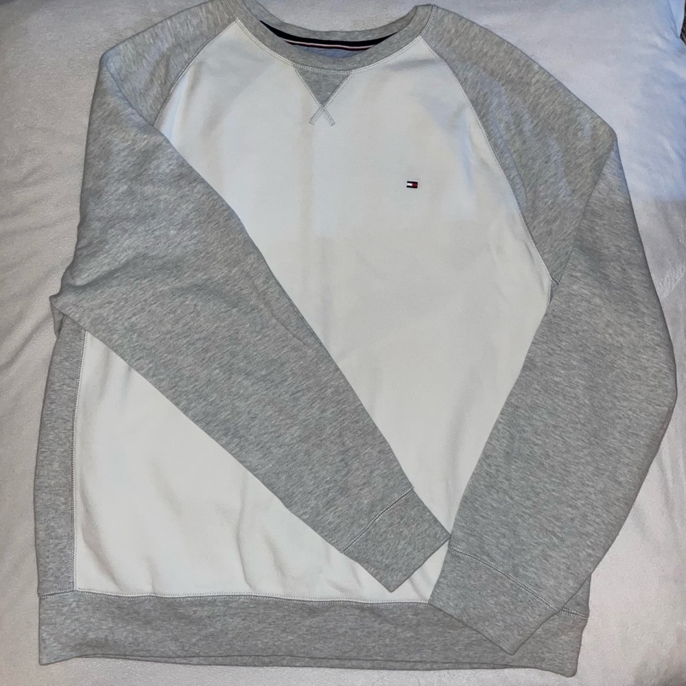 🎉HP🎉NWOT Tommy Hilfiger Crewneck Pullover Sweatshirt White/Gray Size Men's XXL - Picture 4 of 12